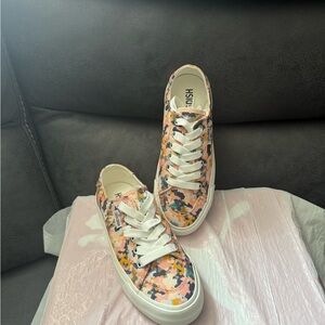 Floral Canvas Low-Top Sneakers - Pink/Multicolor